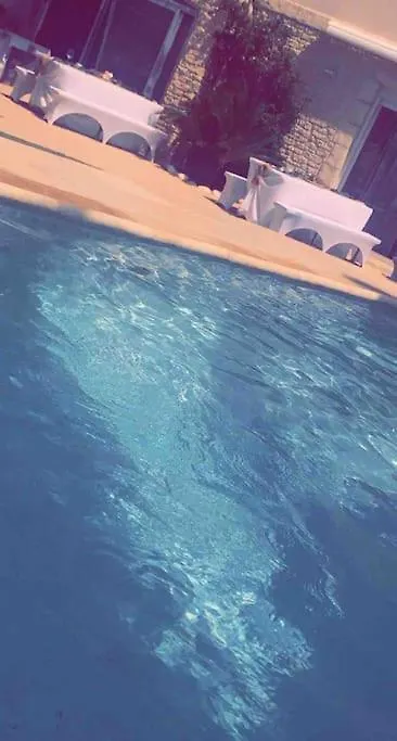 Eden Palm Suite & Spa Berre-l'Etang 0*,